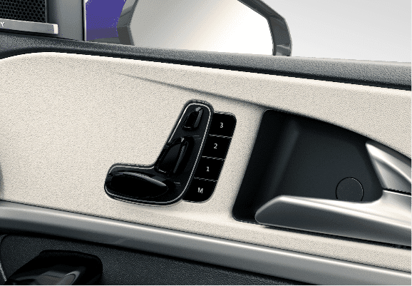 Mahindra-XUV700-Seat-Memory-Controls-cars-south-africa.jpg